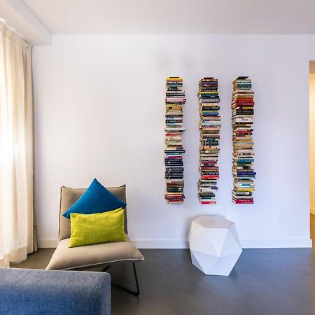 マドリードAmazing Flat 5 Balconies In Chueca - Gran Viaアパートメント エクステリア 写真